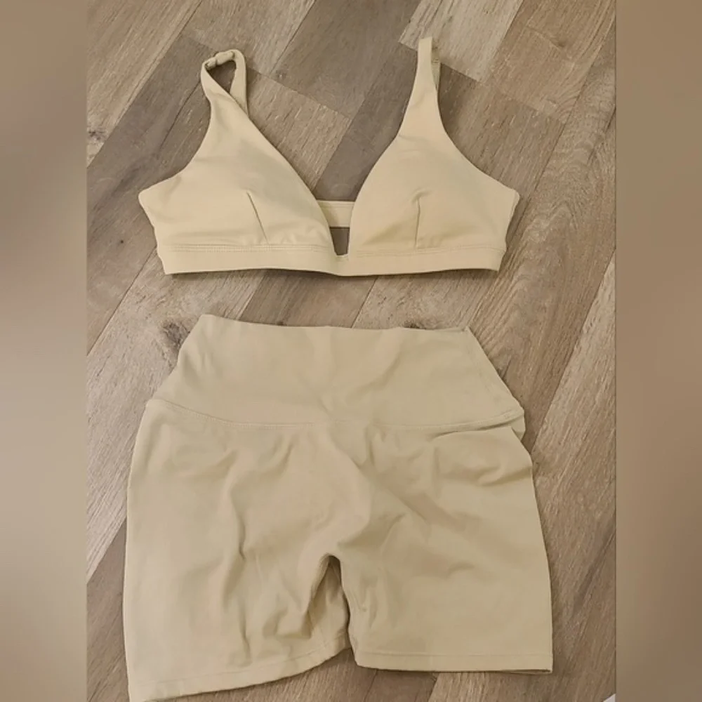 CSB Scrunch Shorts & Freedom Crop Top Set in Chai. - Picture 4 of 11